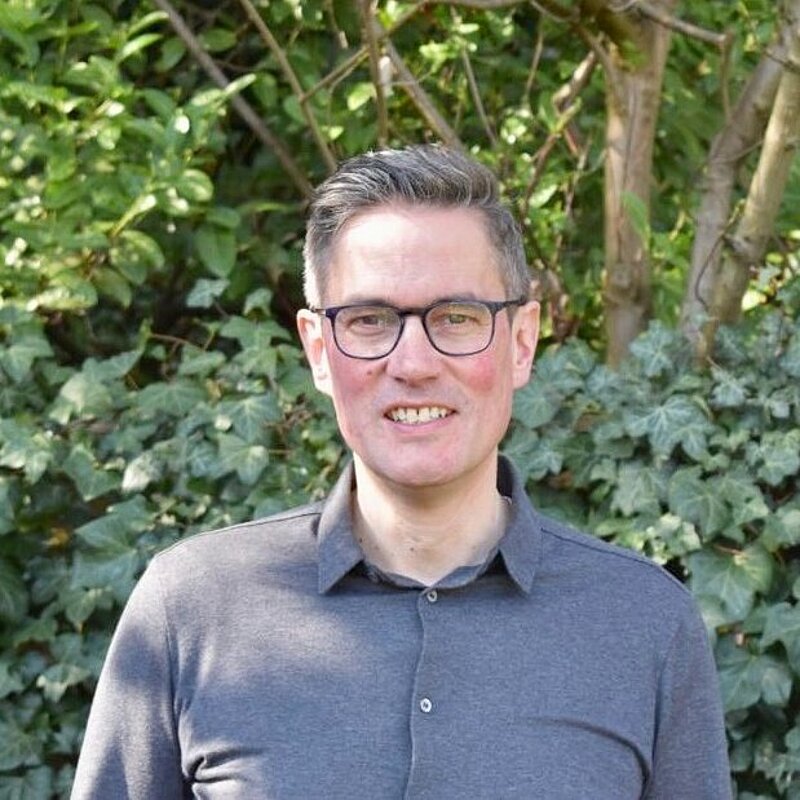 Andrew Milton